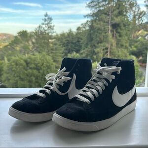 Nike Blazer Mid ‘77 Suede